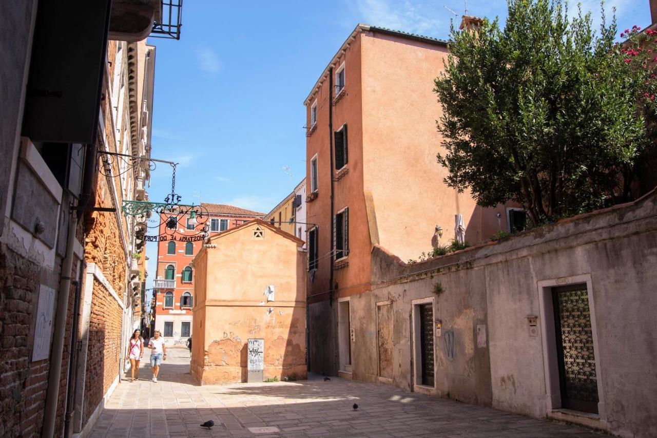 Ca della Luna Venexiana, vicino Biennale Venezia Esterno foto